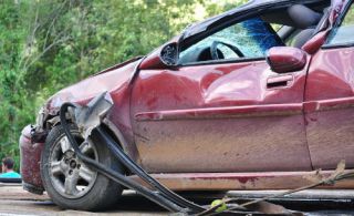 Injured in a traffic accident? Contact an experienced car accident lawyer ASAP.